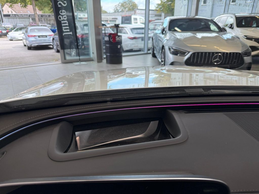 Mercedes-Benz E 300 2024