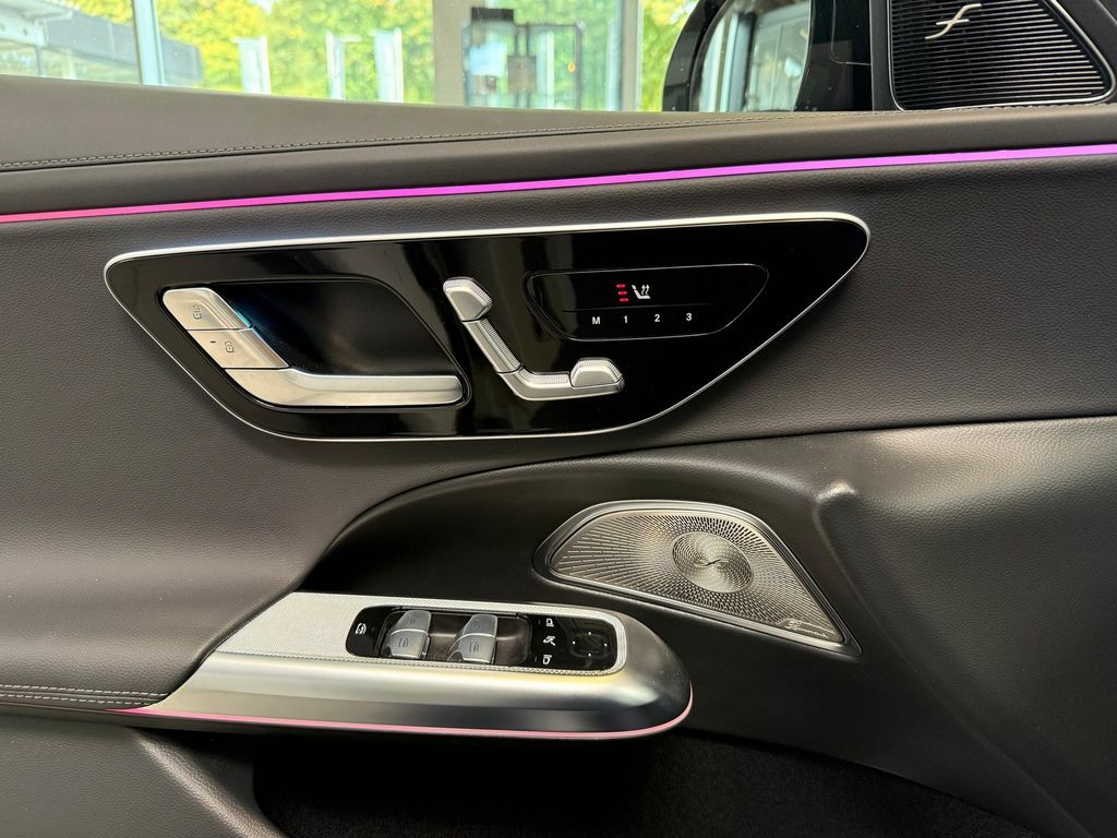 Mercedes-Benz E 300 2024