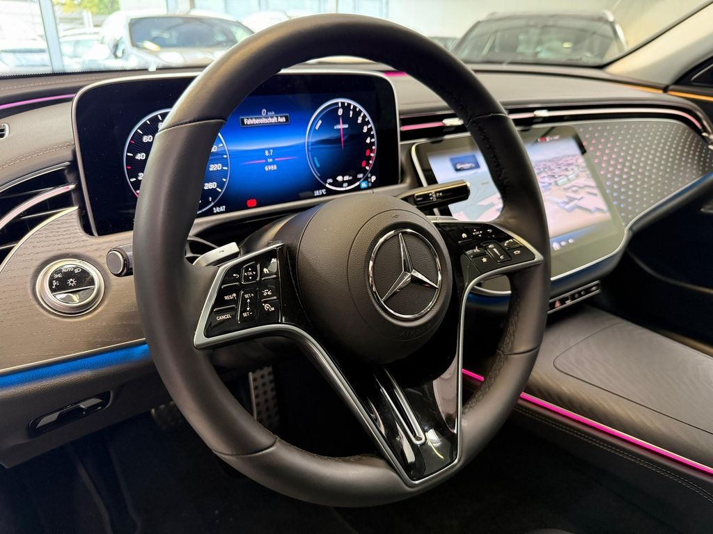 Mercedes-Benz E 300 2024