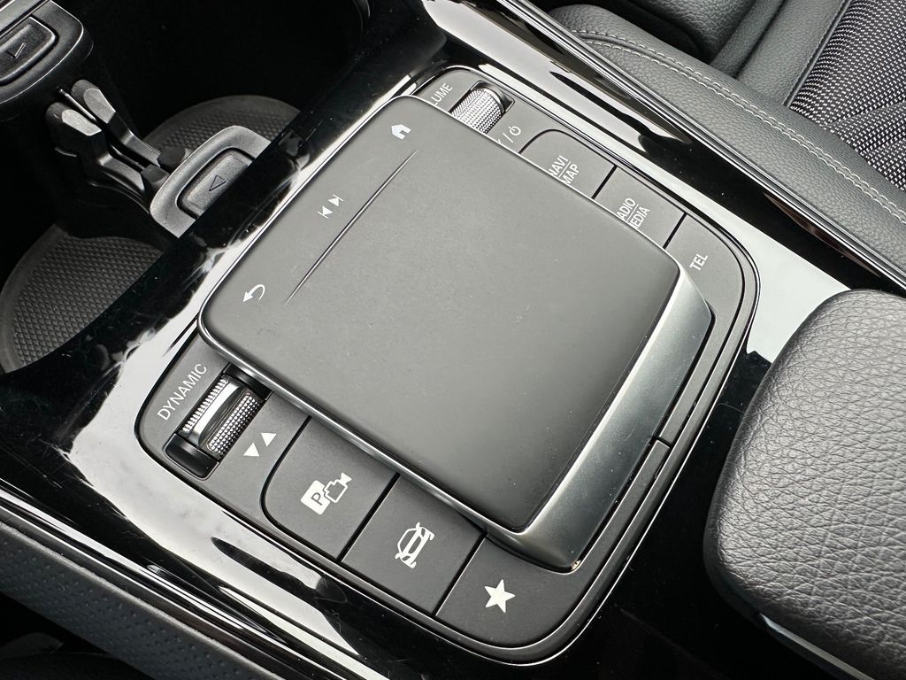 Mercedes-Benz B 250 2021