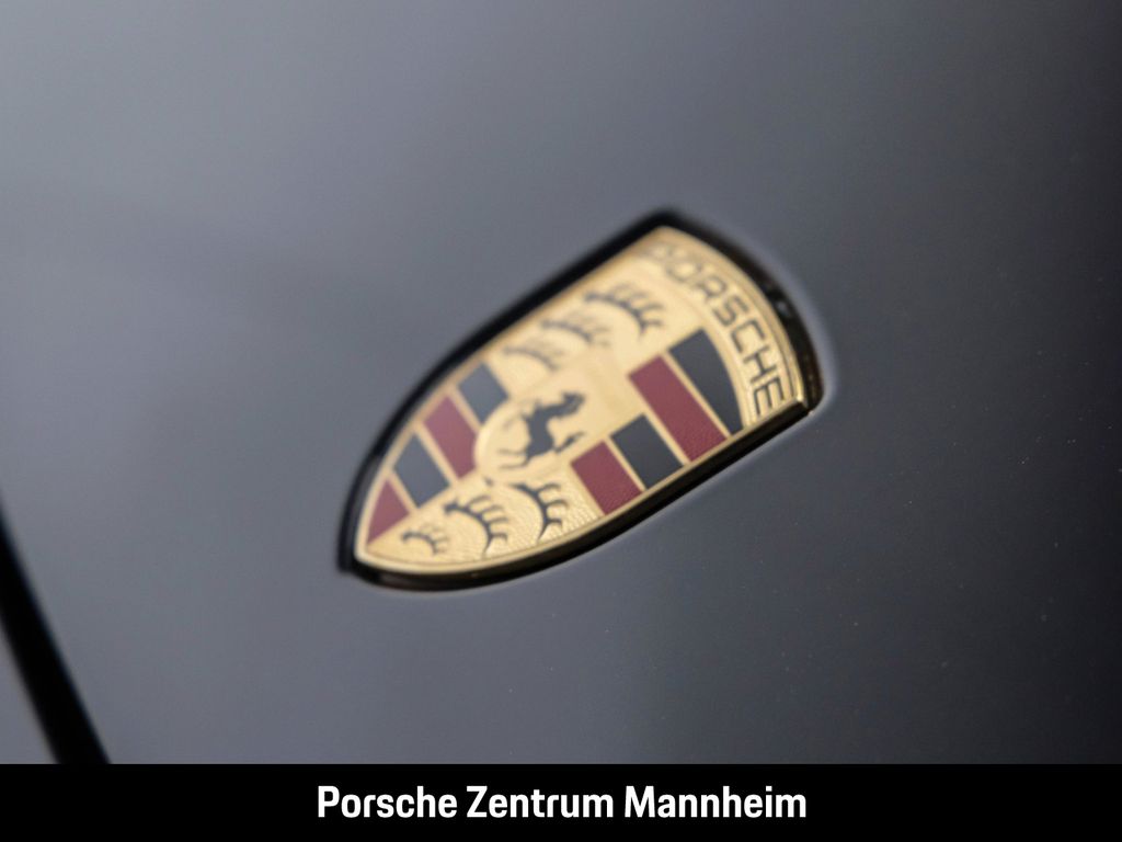 Porsche Cayenne 2022