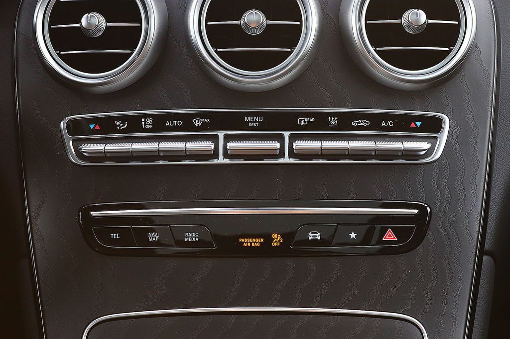 Mercedes-Benz GLC 300 2021