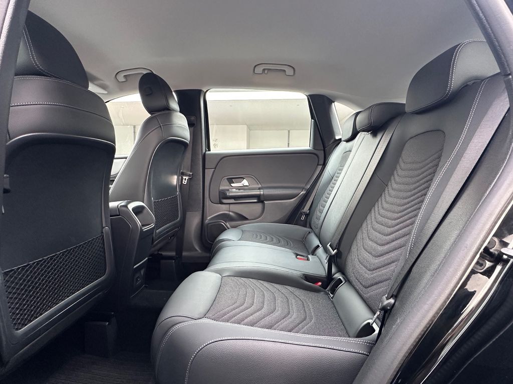 Mercedes-Benz B 250 2021