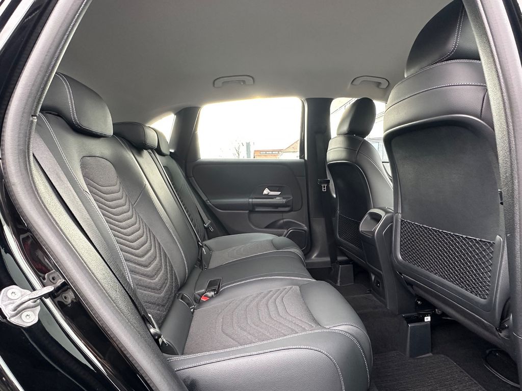 Mercedes-Benz B 250 2021