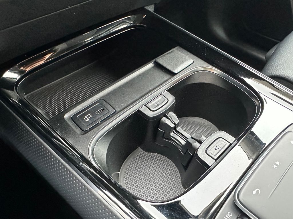 Mercedes-Benz B 250 2021