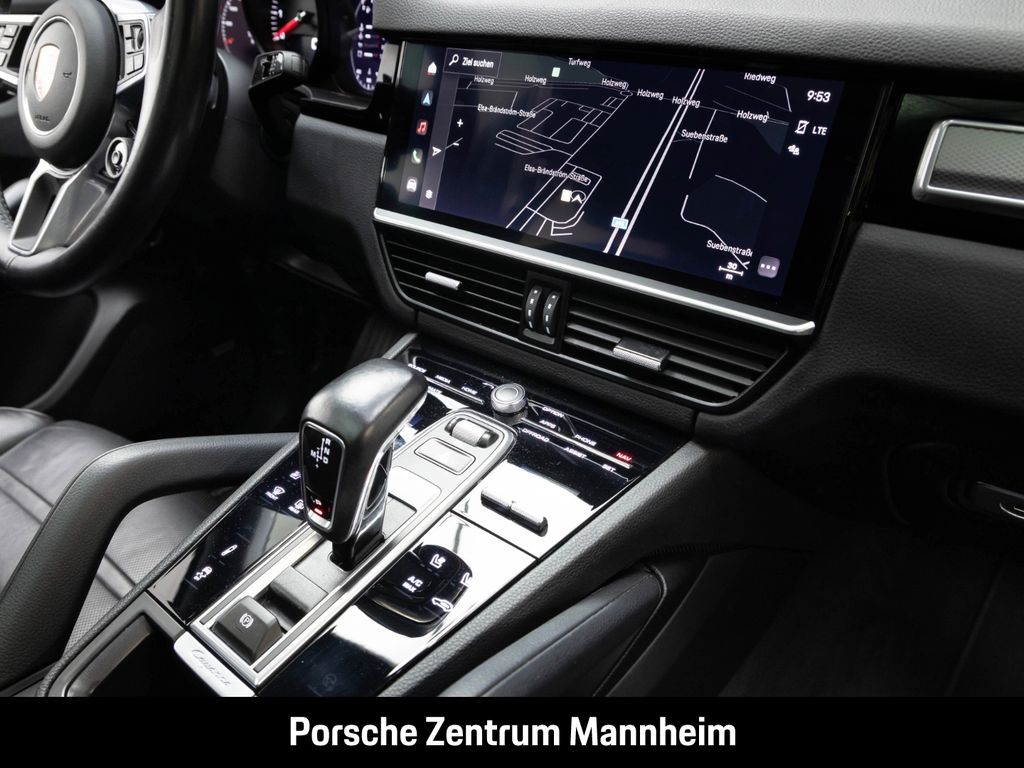 Porsche Cayenne 2022