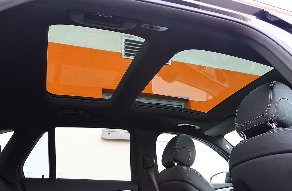 Mercedes-Benz GLC 300 2021