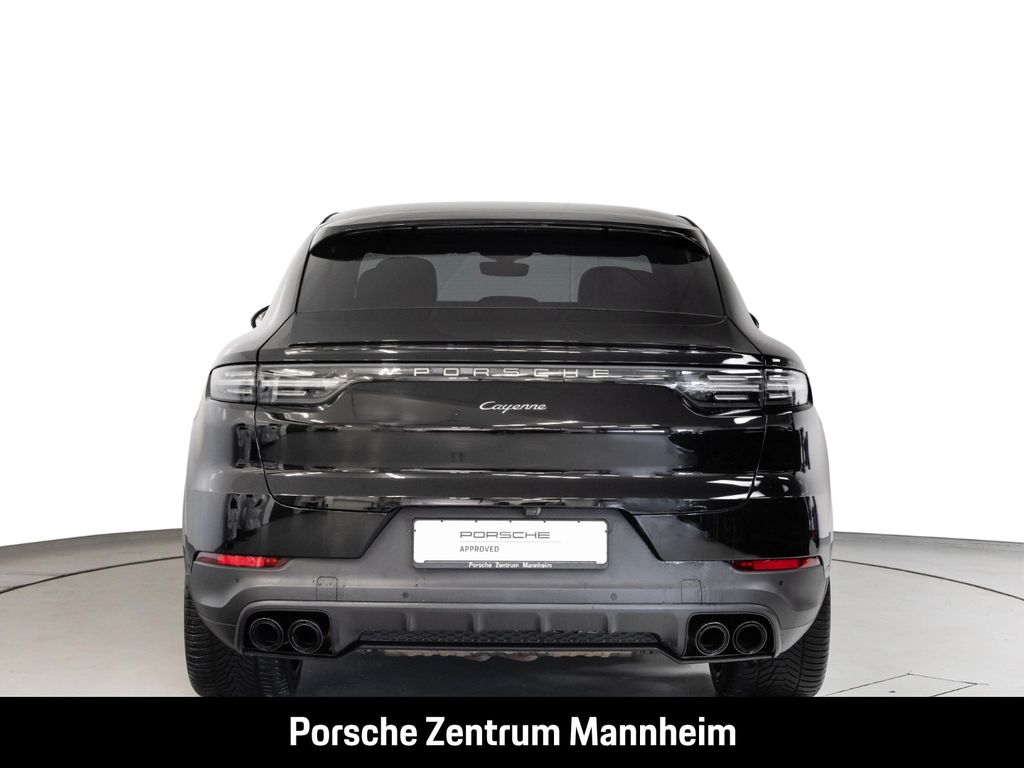 Porsche Cayenne 2022