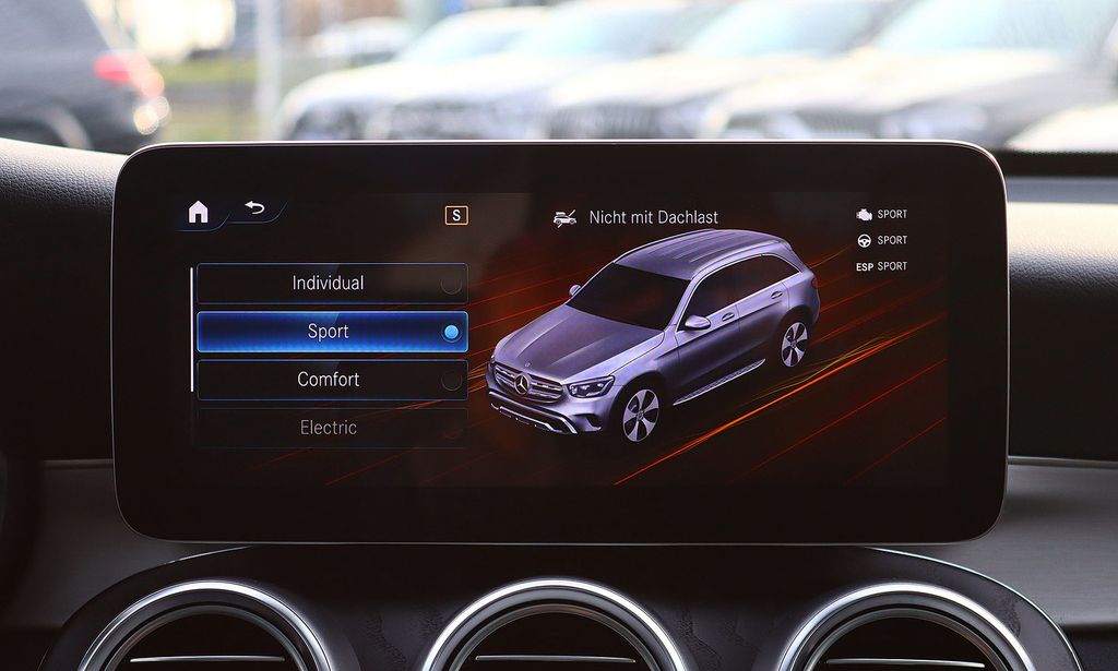 Mercedes-Benz GLC 300 2021