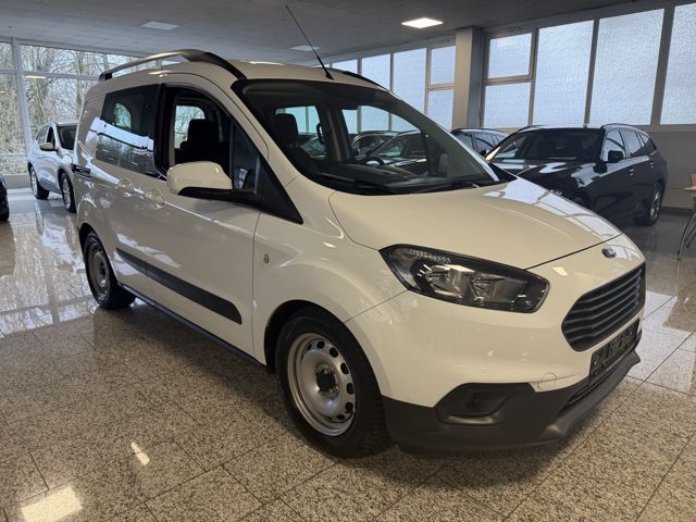 Ford Transit Courier 2020