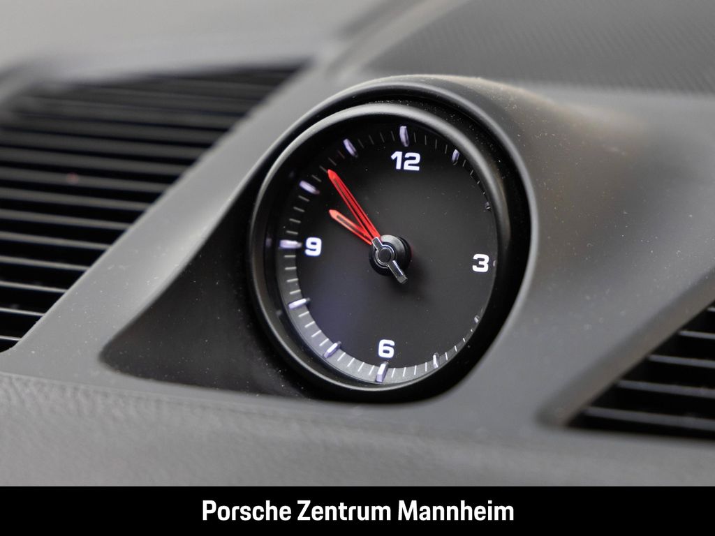 Porsche Cayenne 2022