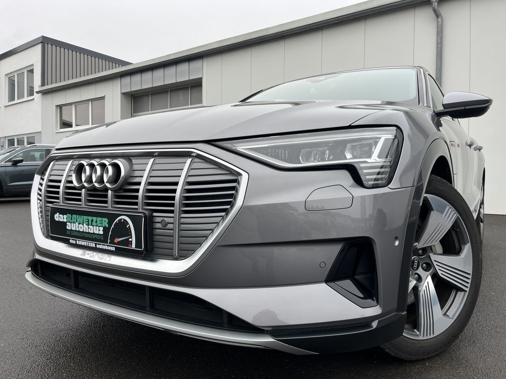 Audi e-tron 2022