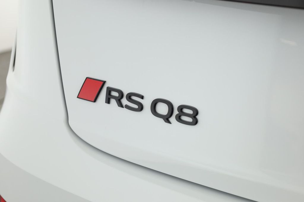 Audi RSQ8 2025