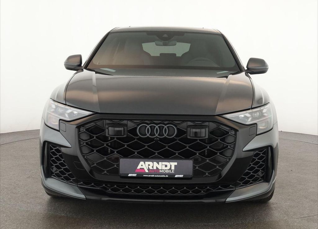 Audi RSQ8 2025