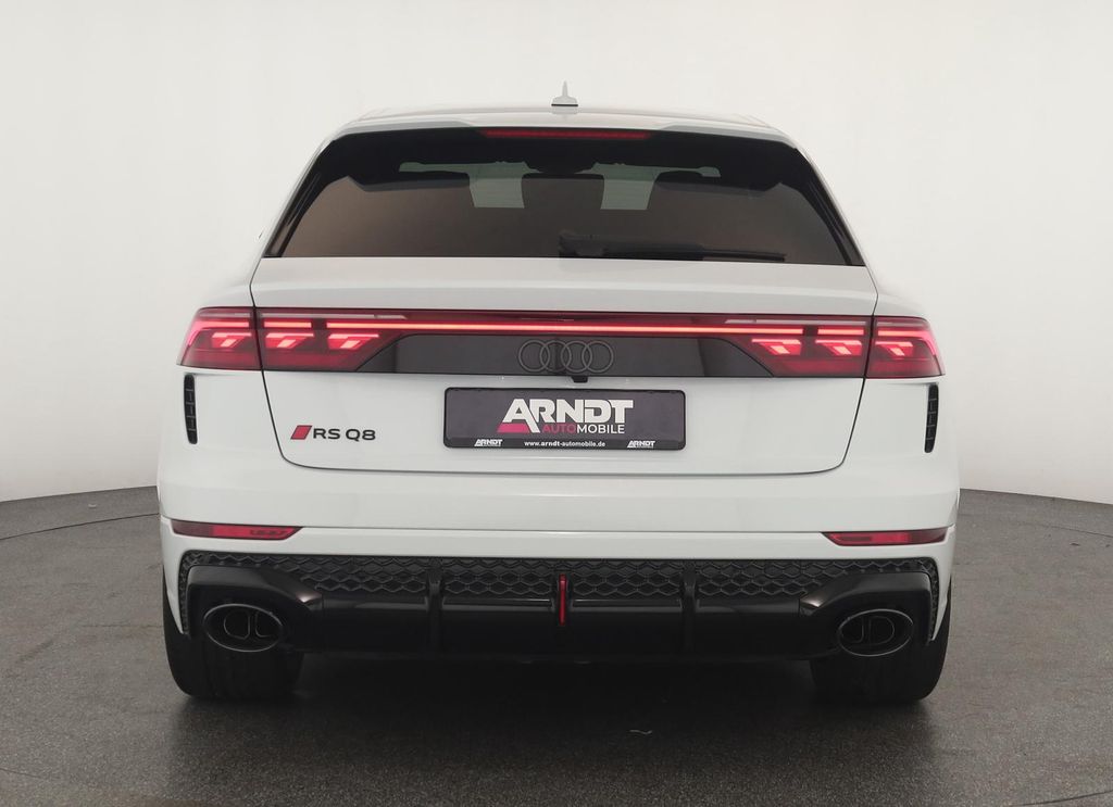 Audi RSQ8 2025
