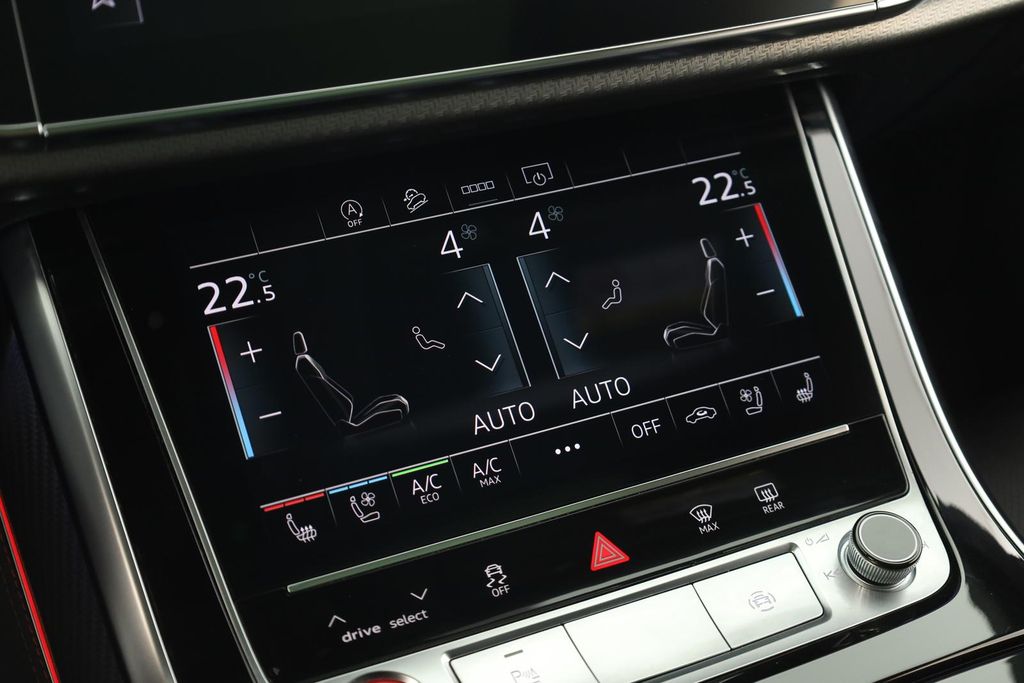 Audi RSQ8 2025