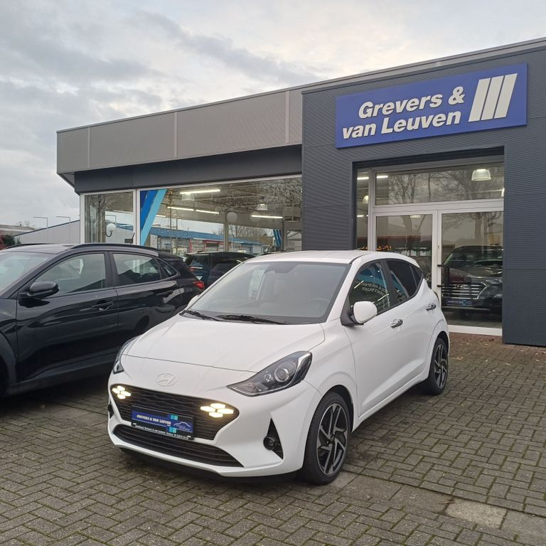 Hyundai i10 2025