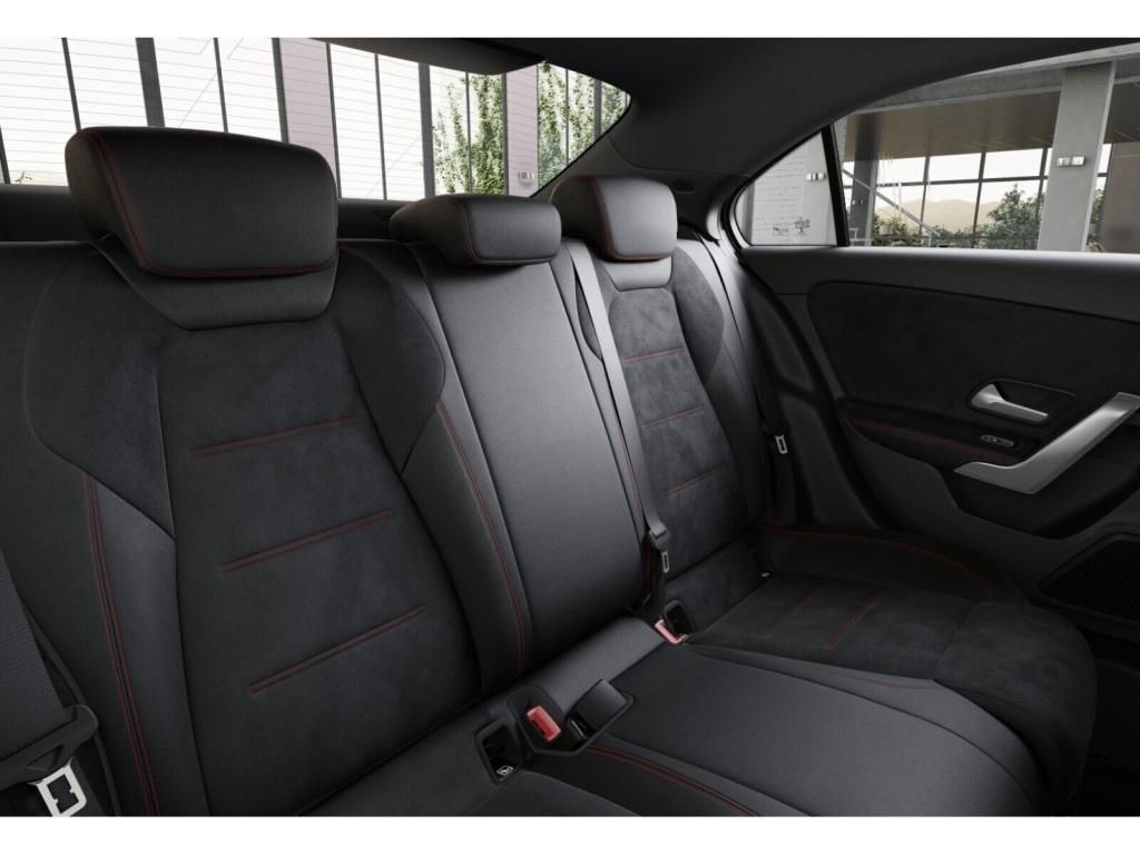Mercedes-Benz A 200 2024