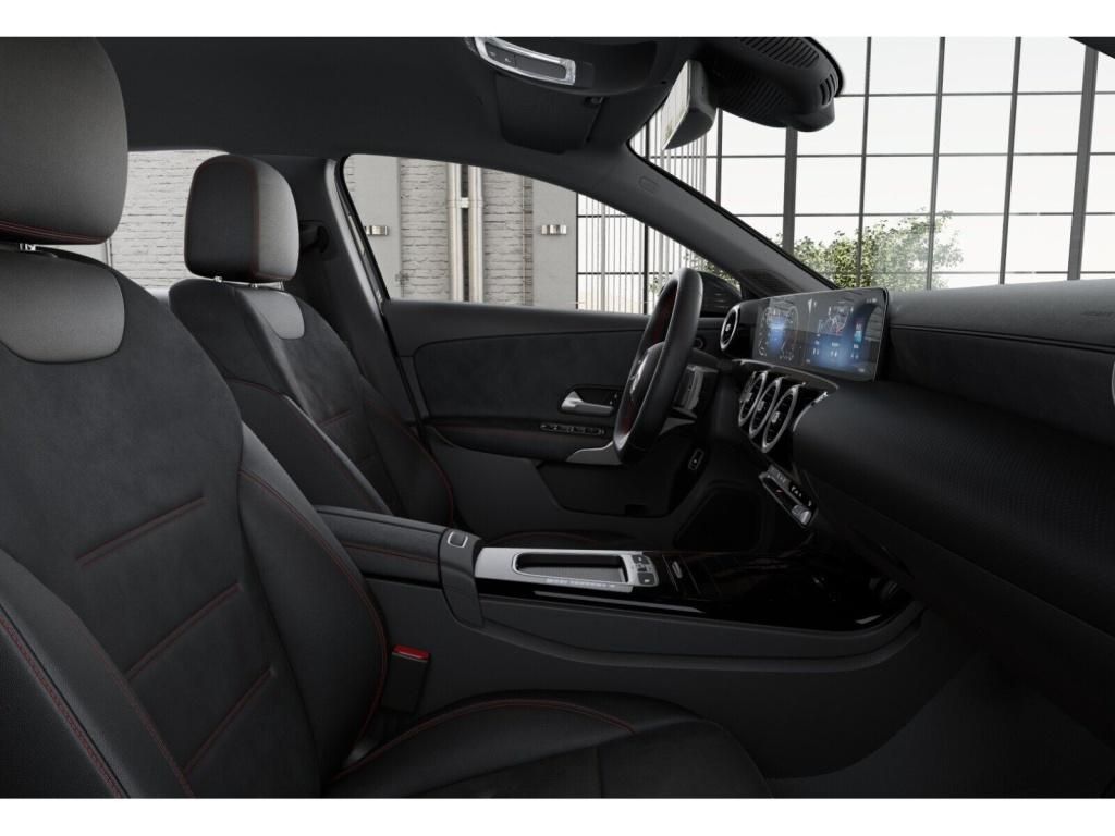Mercedes-Benz A 200 2024