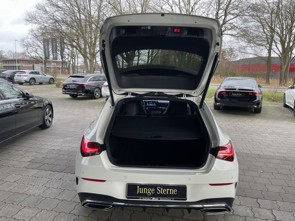 Mercedes-Benz CLA 200 Shooting Brake 2024