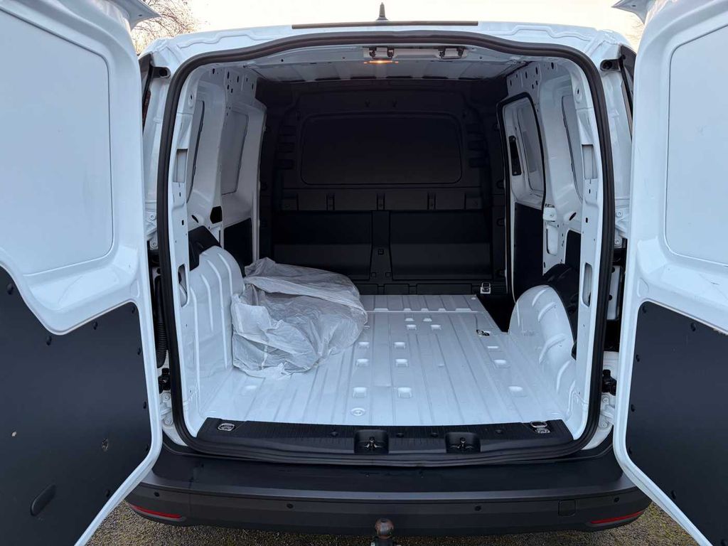Ford Transit Connect 2025