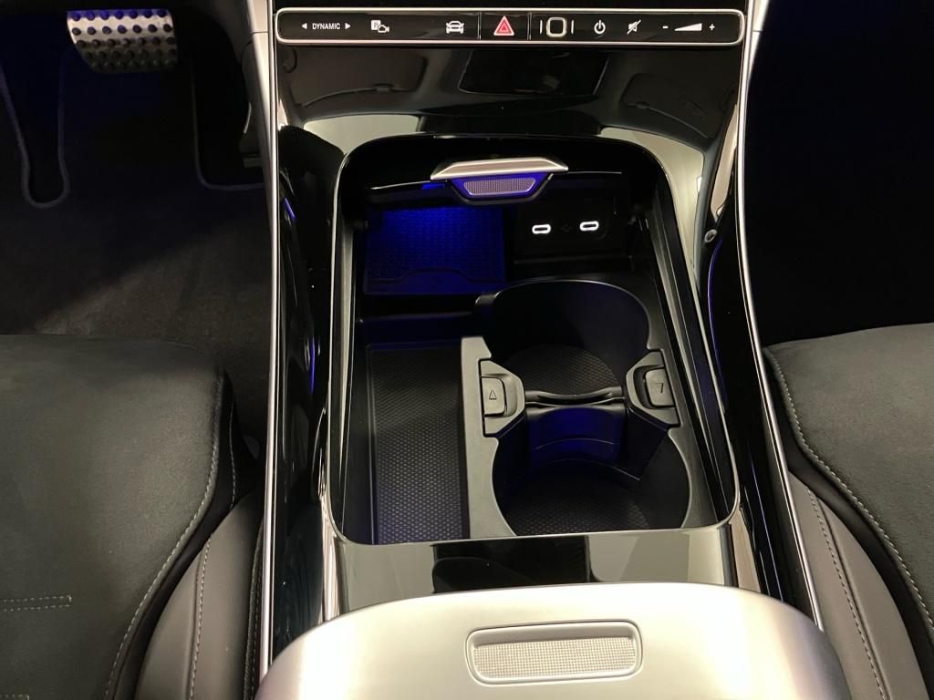 Mercedes-Benz C 220 2025