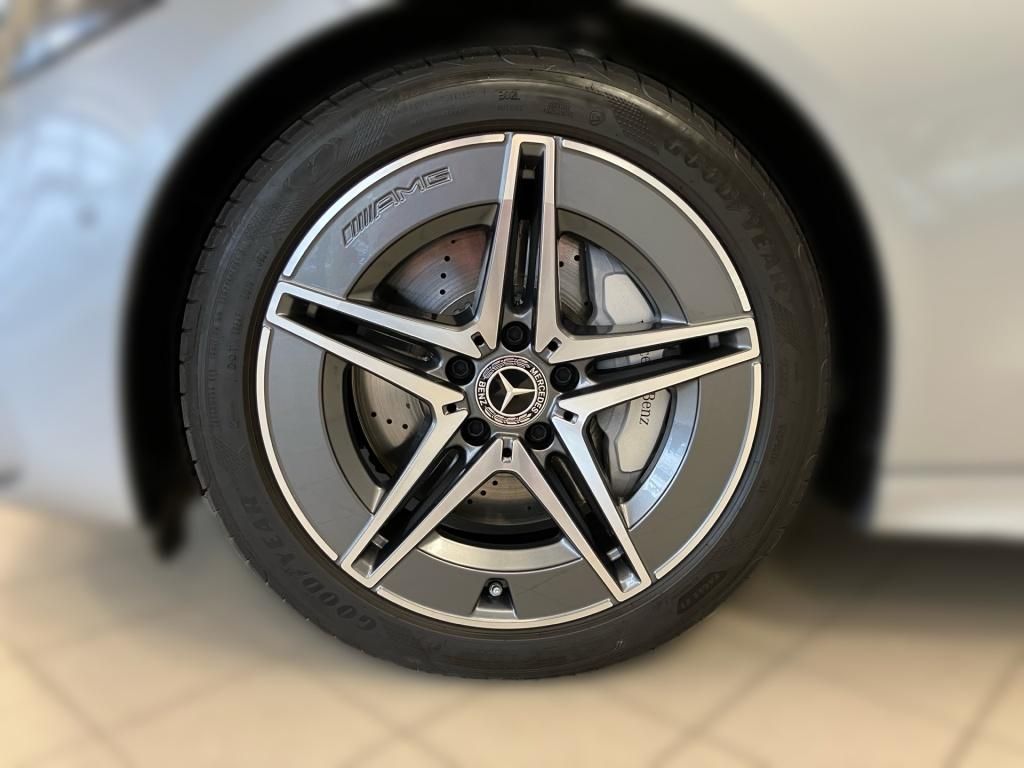 Mercedes-Benz C 220 2025