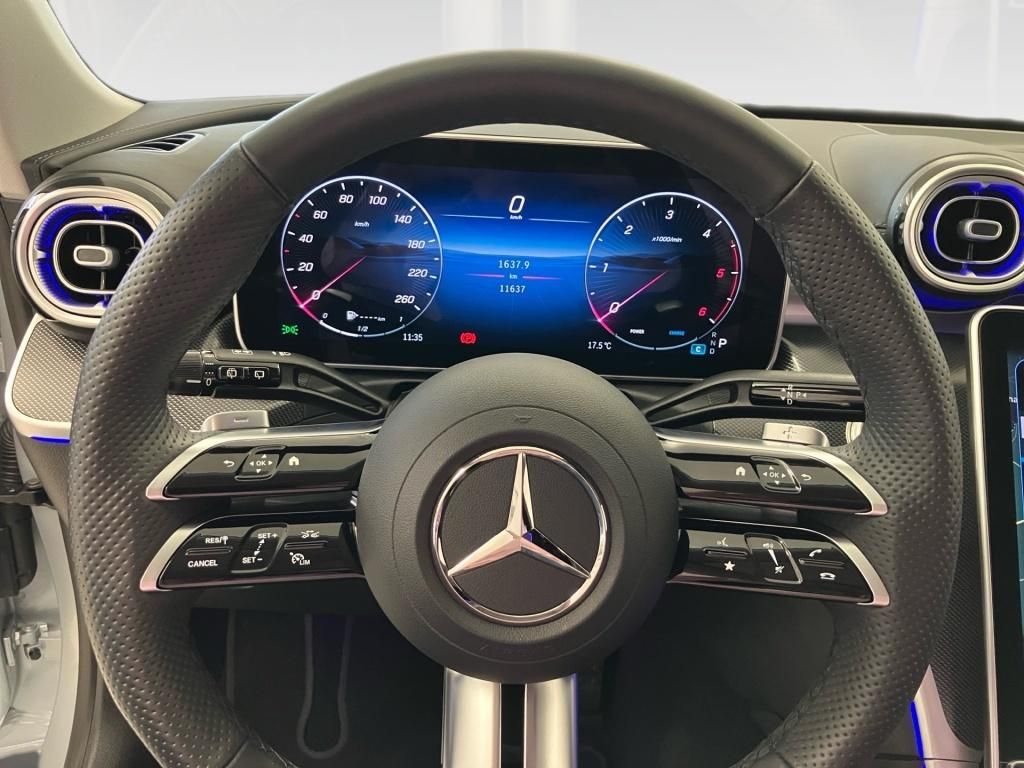 Mercedes-Benz C 220 2025