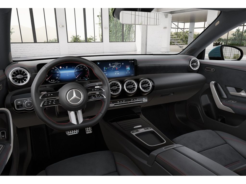 Mercedes-Benz CLA 200 2024