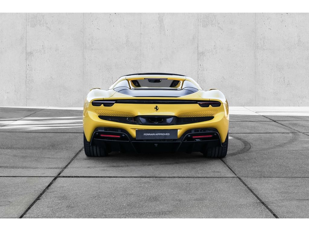 Ferrari 296 GTS 2025