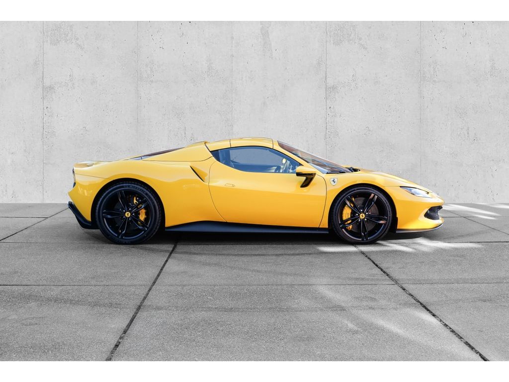 Ferrari 296 GTS 2025