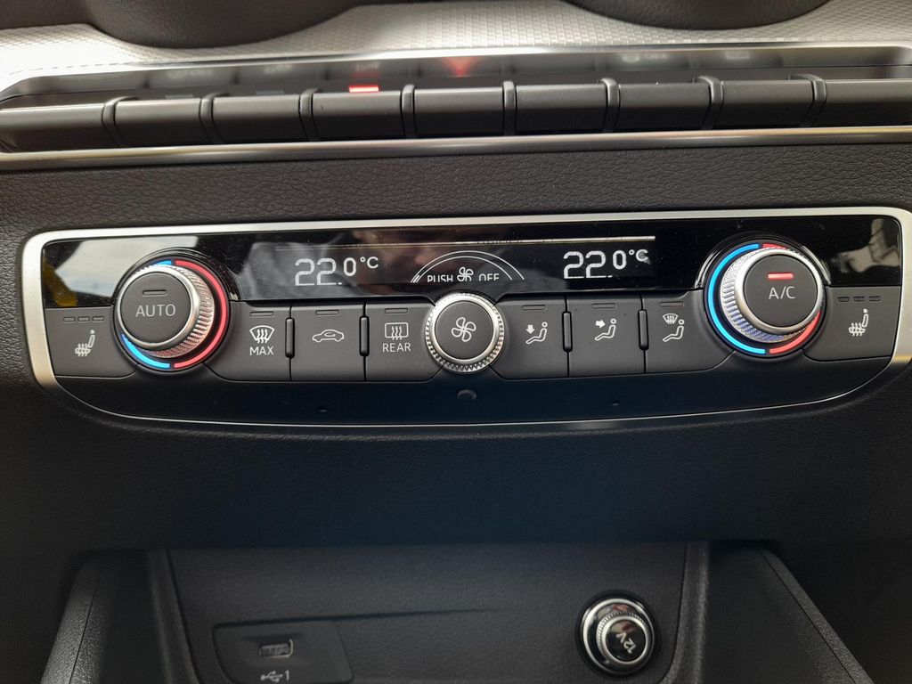 Audi Q2 2024