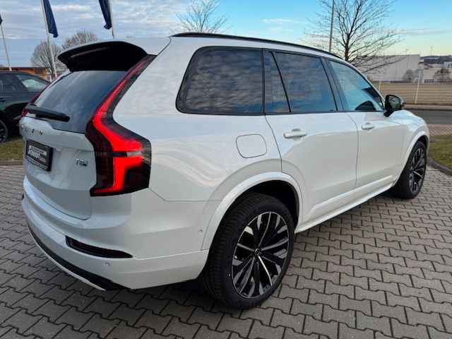 Volvo XC90 2025