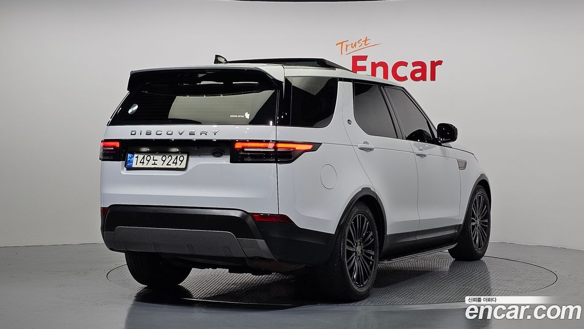Land Rover Discovery 2018