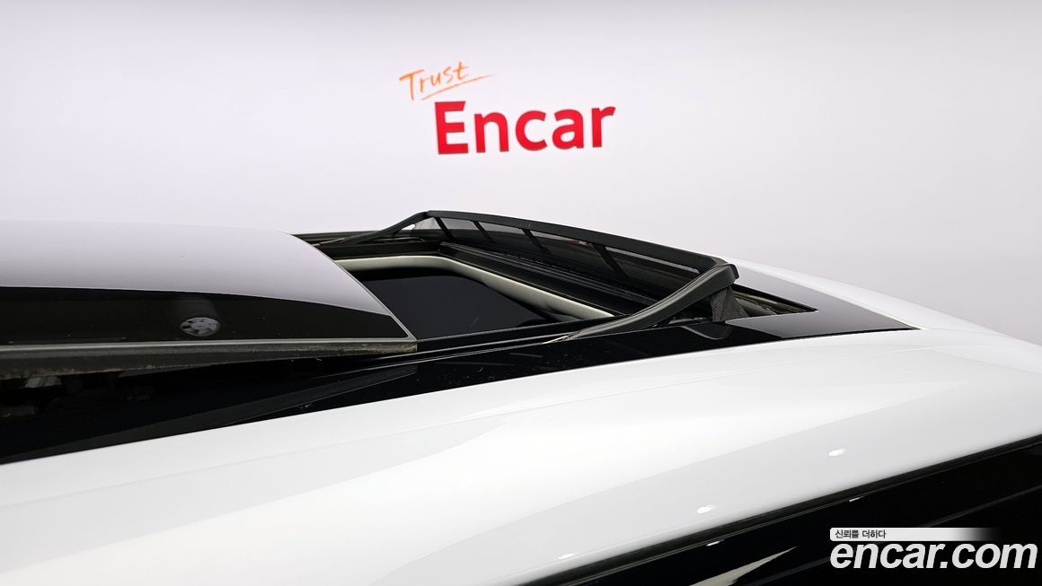 Land Rover Discovery 2018