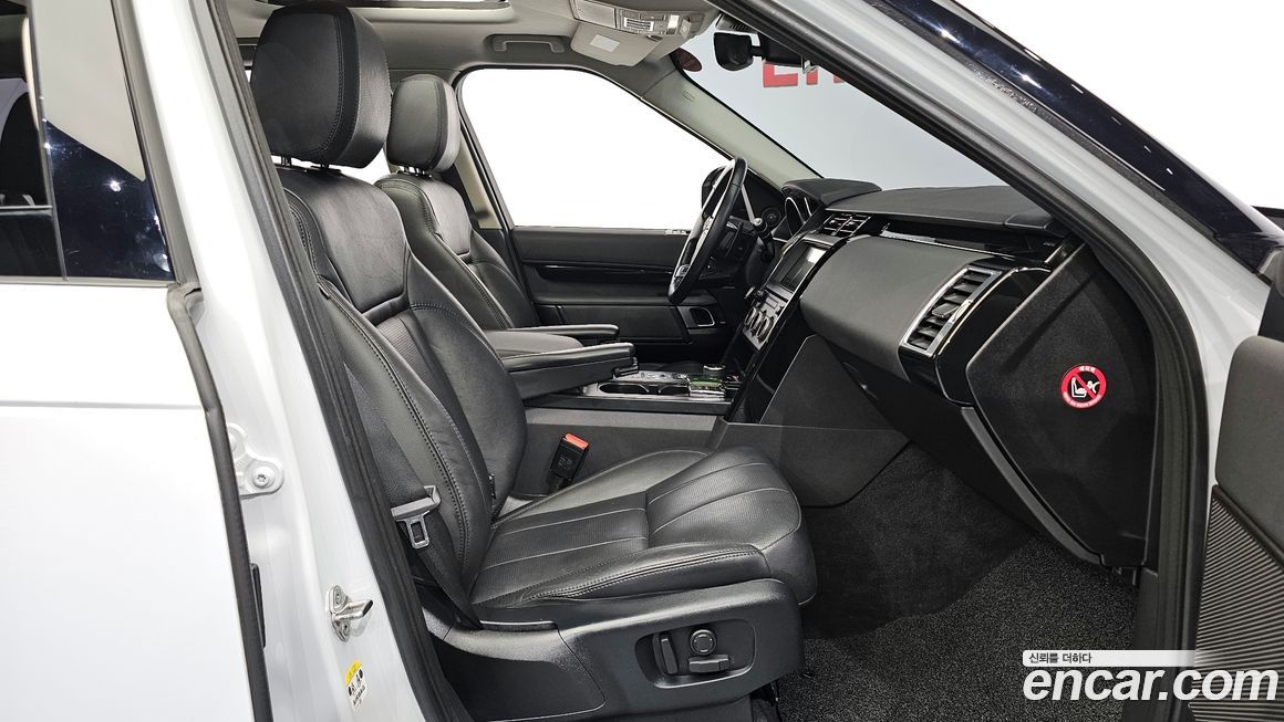 Land Rover Discovery 2018