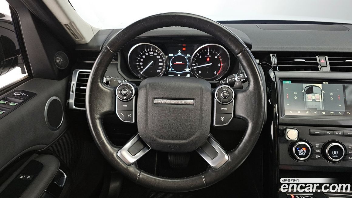 Land Rover Discovery 2018