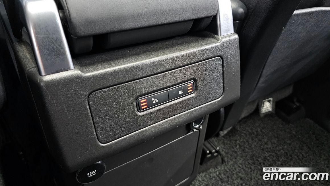 Land Rover Discovery 2018