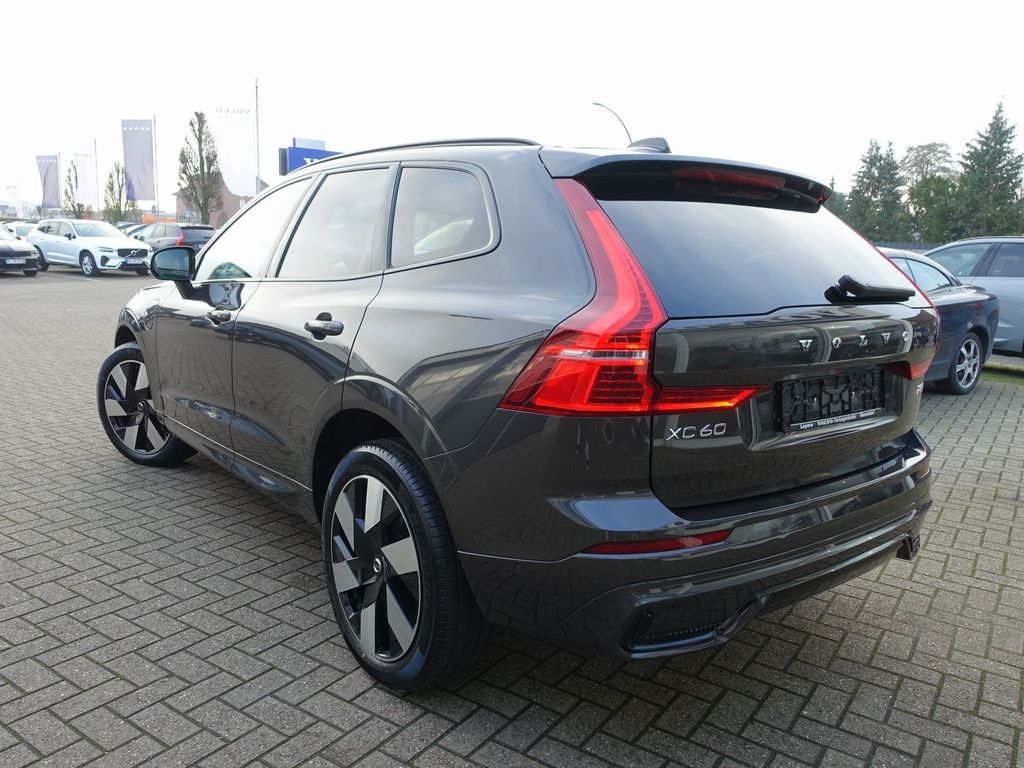 Volvo XC60 2025
