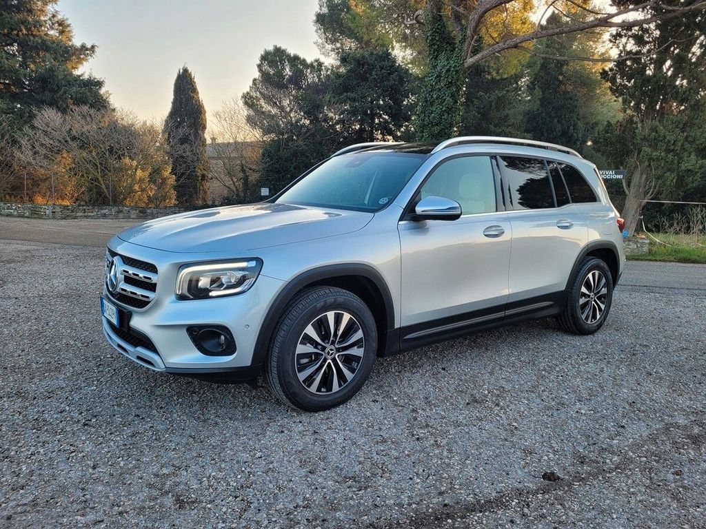 Mercedes-Benz GLB 180 2022