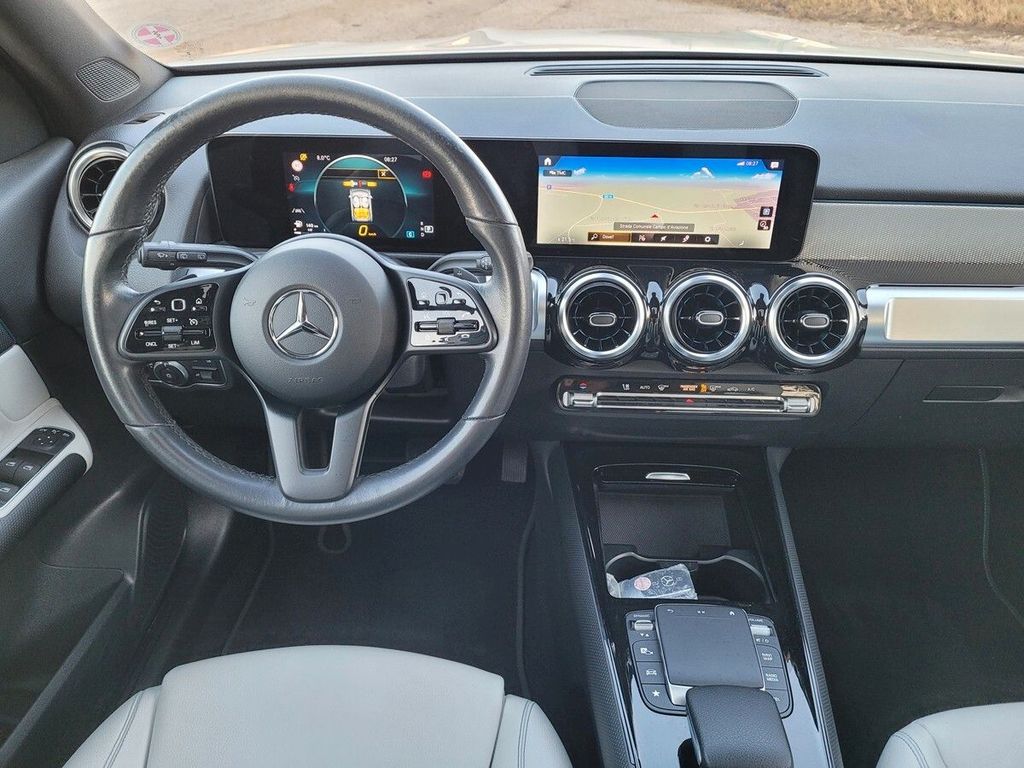 Mercedes-Benz GLB 180 2022
