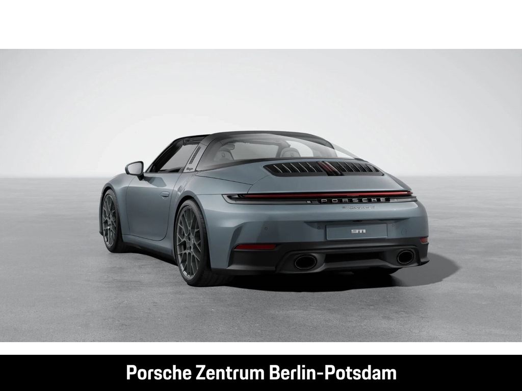 Porsche 992 2025