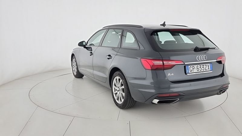 Audi A4 2023