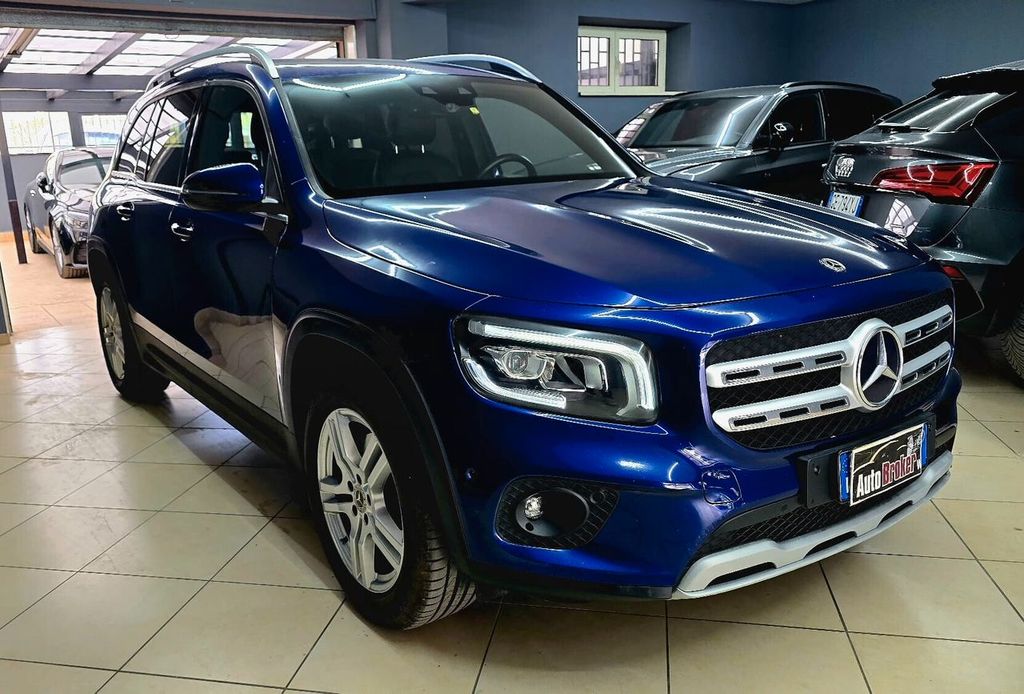 Mercedes-Benz GLB 180 2021