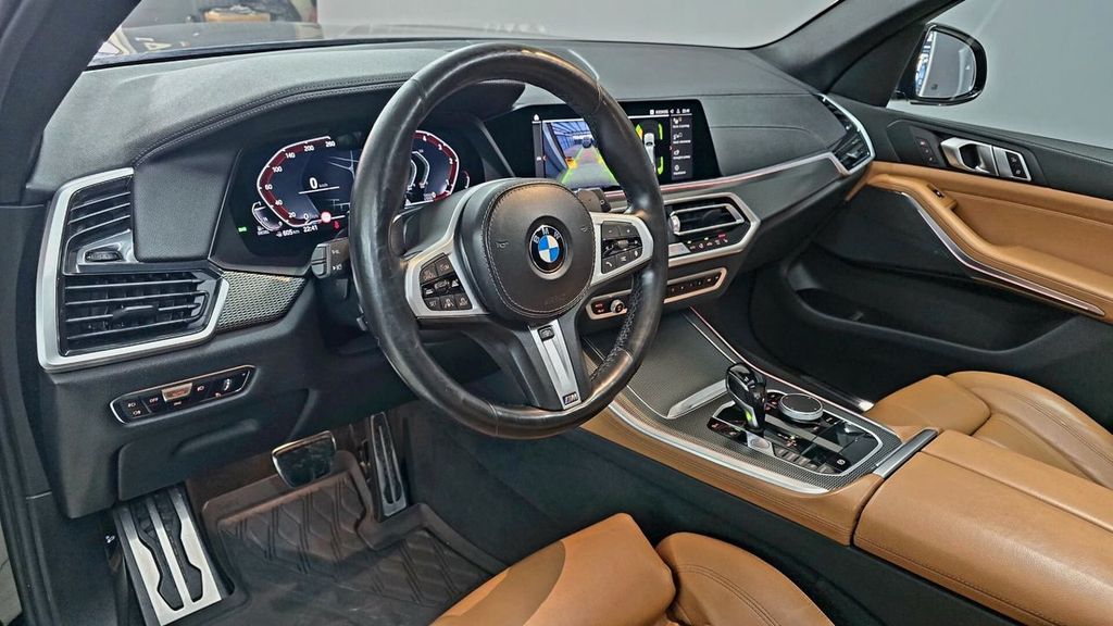BMW X5 2021