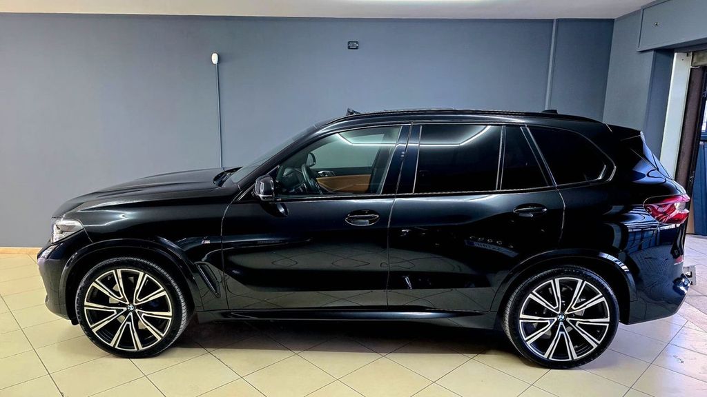 BMW X5 2021