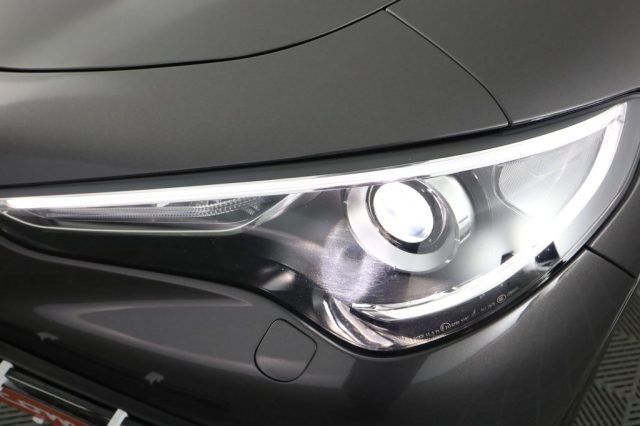 Alfa Romeo Stelvio 2023