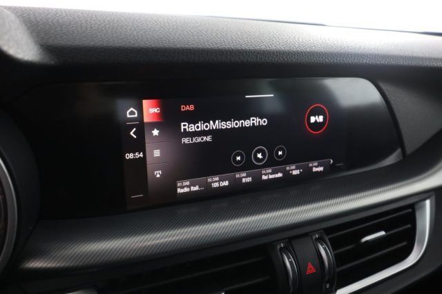 Alfa Romeo Stelvio 2023