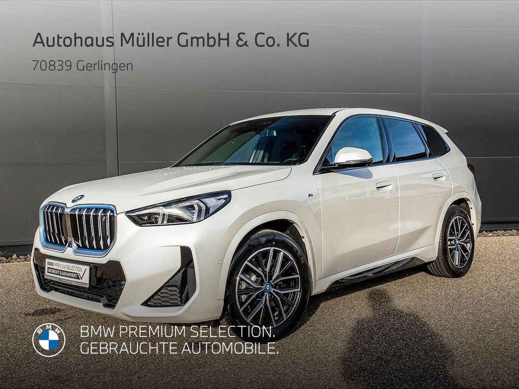 BMW iX1 2023