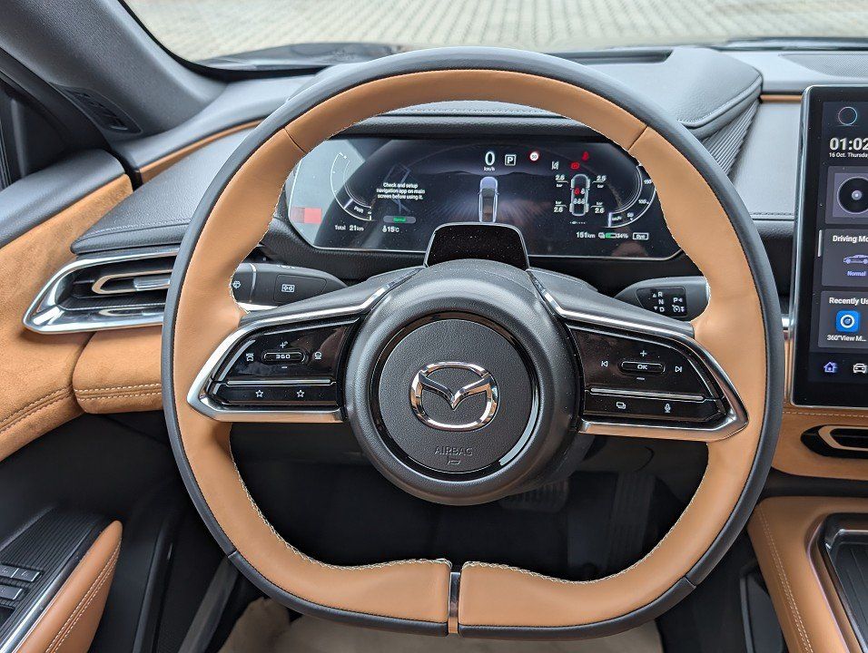 Mazda 6e 2025